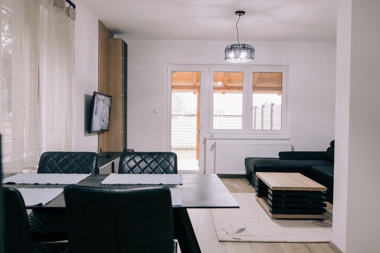 Tulip Guest House Ii. Palić المظهر الخارجي الصورة